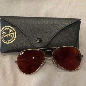 Ray-Ban Aviator Sunglasses with Red Lenses and Black Case